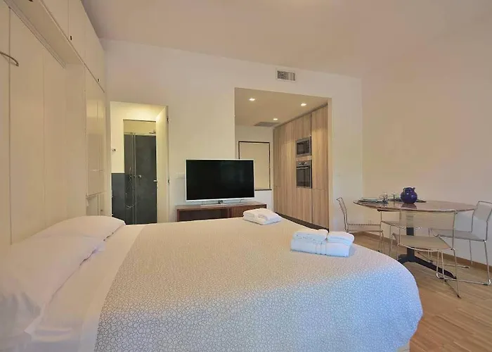 Perla Flexyrent Ac Wifi Swim Pool